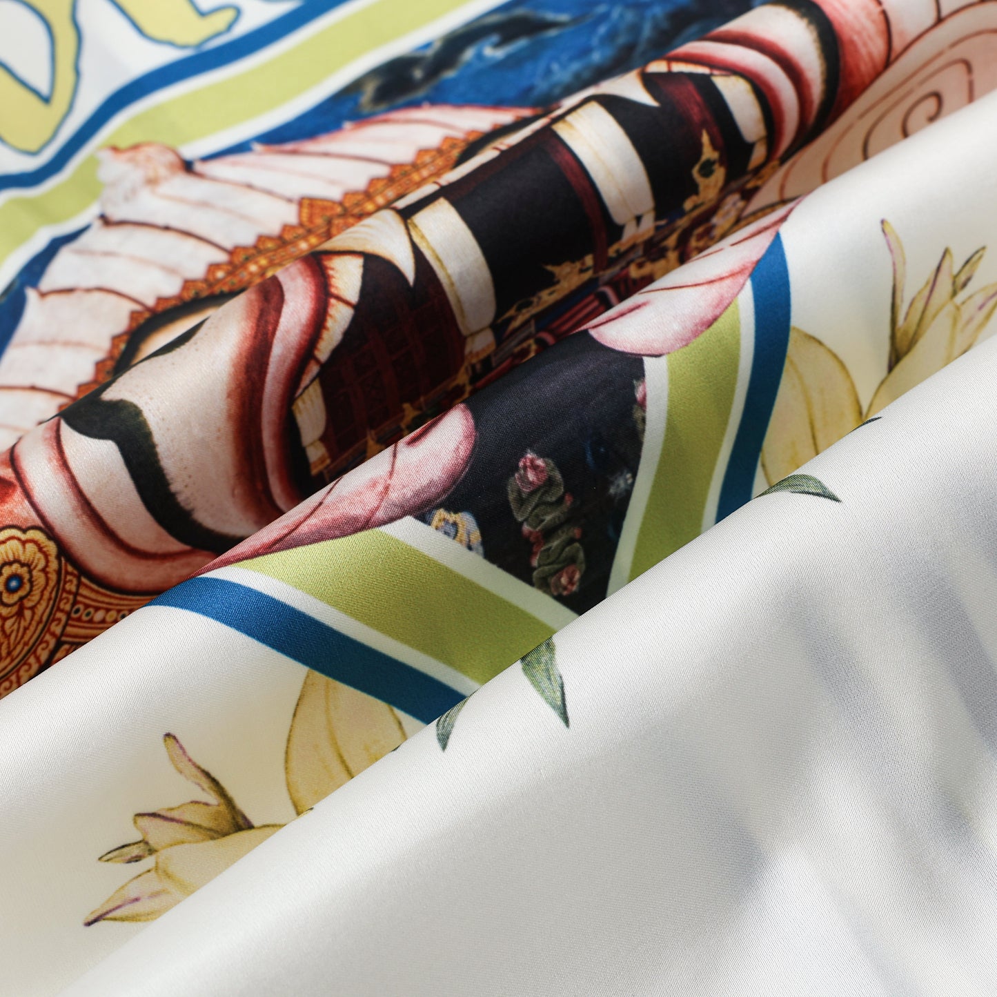 Grand Palace Pattern Short Sleeve Camp Collar Shirt
