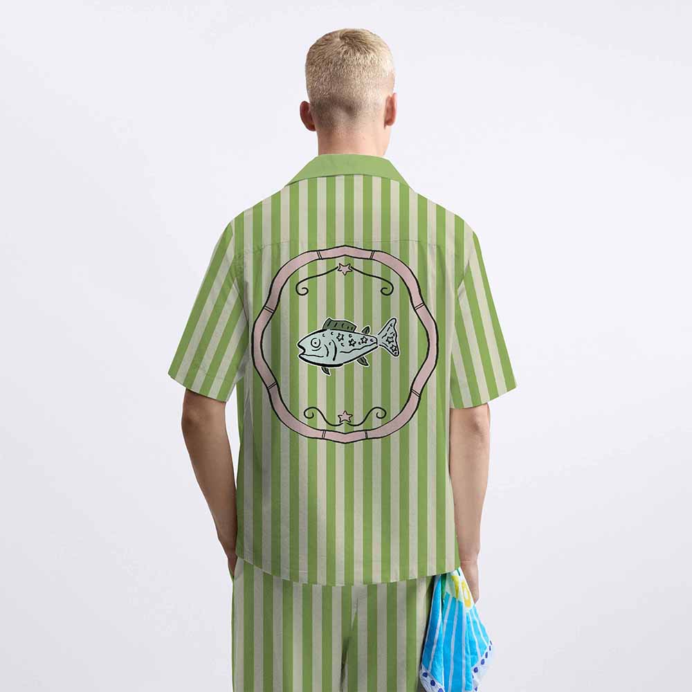 Green Vertical Stripes Fish Pattern Elastic Waistband Summer Casual Shorts